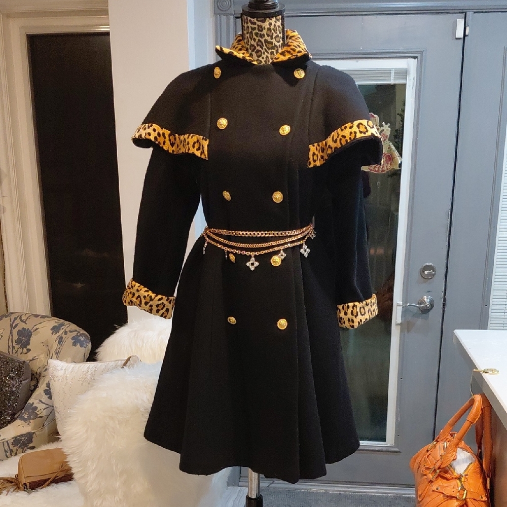 80% Wool Black Cape Coat with Leopard Trim and Gold Buttons